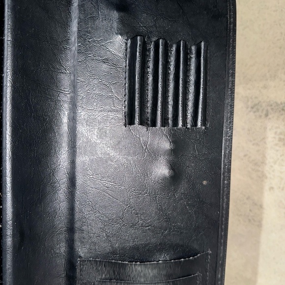 Briefcase - Picture 4 of 8